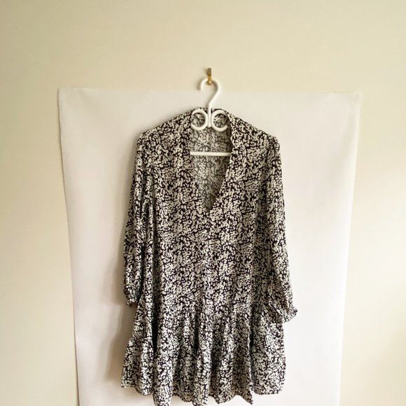 Zara Long-Sleeve Printed Dress - Size Medium - Picture 5 of 5